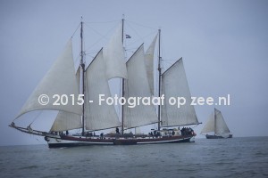 https://www.fotograafopzee.nl/media/images/intro/nil_desperandum_5460.jpg